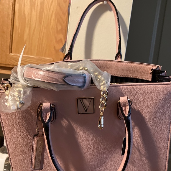 VS NWT light pinkish/plum colored Purse - Picture 2 of 7